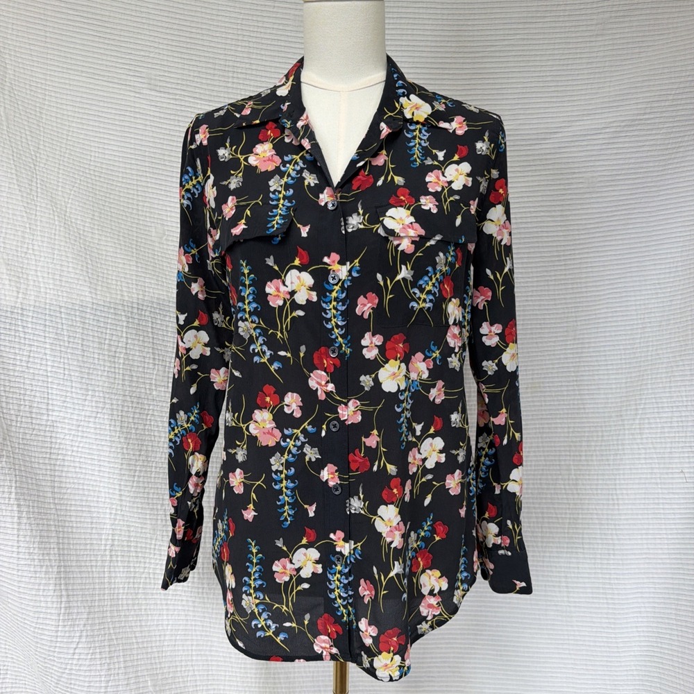 Equipment Femme Women  XS Silk Black Floral Long Sleeve Button Up Shirt